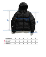 20 AYMSK - 'TYPOGRAPHIC' 1K MILESTONE PUFFER JACKET (BLACK)