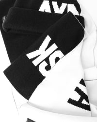 22 AYMSK - ARCHIVE [02.02.2024] JACQUARD KNIT SCARF